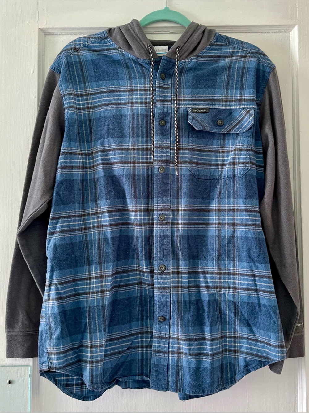 Columbia Blue Plaid Hooded Button-Up Shirt (Flannel)
